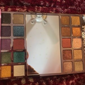 Urban decay heavy metal eyeshadow palette!